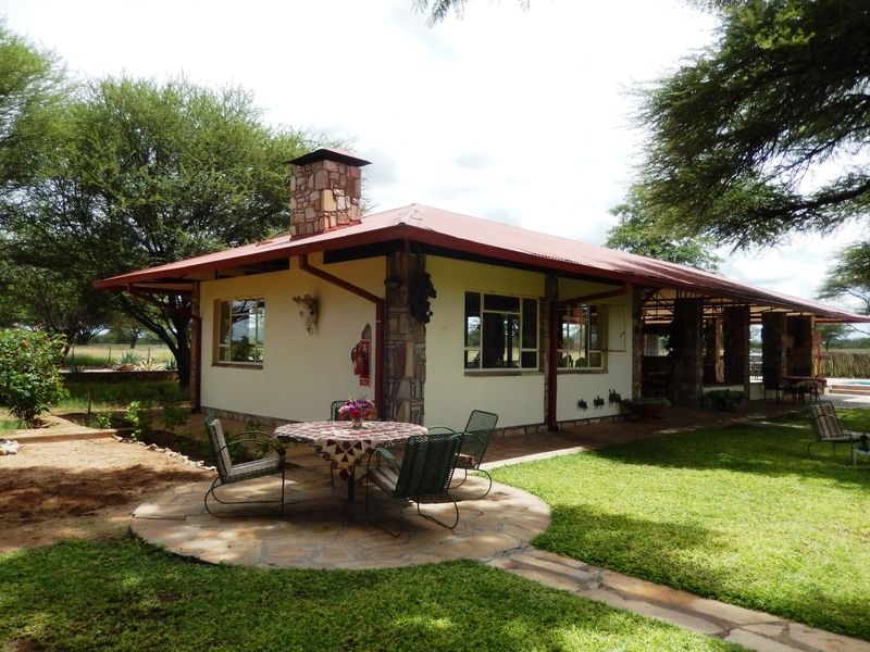 Hotel Dornhuegel Guestfarm Grootfontein Exterior foto