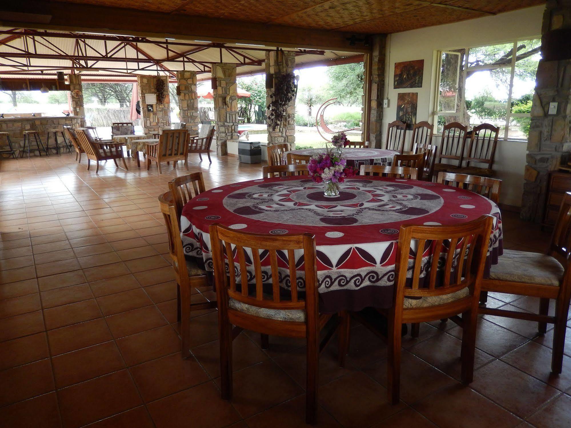 Hotel Dornhuegel Guestfarm Grootfontein Exterior foto